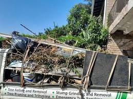 Best Estate Cleanout  in Merriam Woods, MO